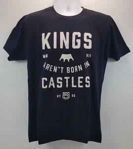 D) Dethrone Royalty Men Kings in Castles Graphic Black Large Cotton T-Shirt - Picture 1 of 7
