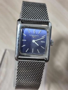 Raro Longines esfera azul marino caja cuadrada producto en funcionamiento - Imagen 1 de 9