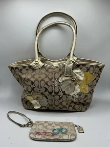 Coach Bleecker Floral Signature Applique F16276 Gold Khaki Tote + Wallet Pouch - Picture 1 of 23