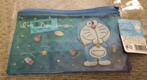 Doraemon Bleistifttasche mit Reißverschluss Make-up Halter Reise Organizer Tasche Etui NEU - Bild 1 von 4