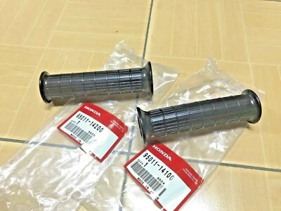 Honda CB125 CB160 CB175 CB250 CB350 CB450 CB750 CB77 CL125 CL350 CL77 L/R Grip - Image 1 of 3