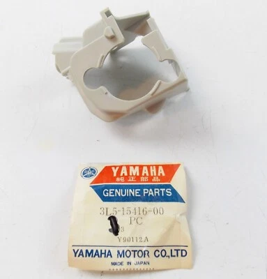 OEM GENUINE 1998-2013 YAMAHA PW50 MINI DIRT MOTOR OIL PUMP COVER 1 3L5-15416-00 - Image 1 of 2