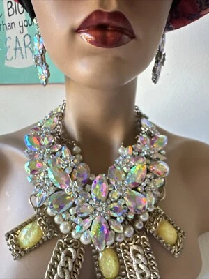 Blue Diamond 💎 CHUNKY Necklace EXQUISITE PROM WEDDING JEWELS 💎 STATUS (19) - Image 1 of 4