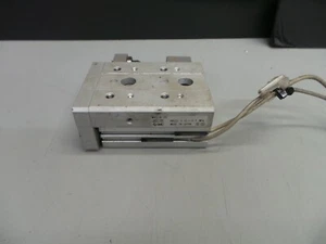 SMC Corporation MXS16-30AS Slide Table, Guided Cylinder 16mm Bore 30mm Stroke - Picture 1 of 4
