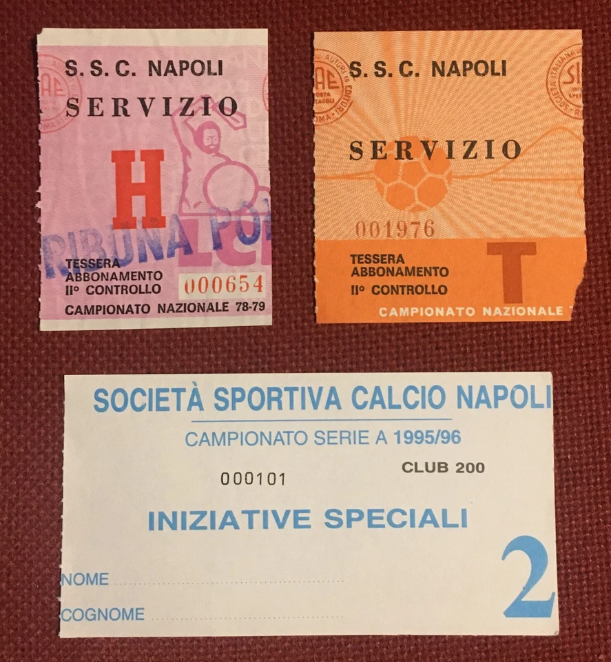 Lotto 3 tagliandi abbonamento calcio Napoli anni 80-90 - Immagine 1 di 1