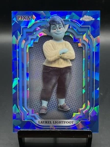 2024 Topps Chrome Disney Sapphire Laurel Lightfoot ab #151 - Bild 1 von 2