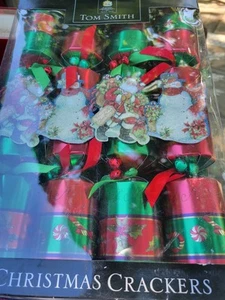 Tom Smith 8 Large Christmas Holiday Crackers Nib - Picture 1 of 6