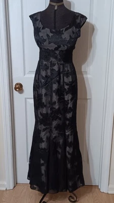 Vestido negro vintage años 40 encaje superpuesto estilo péndulo talla pequeña Foto 1 de 2