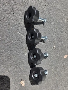 Dewalt Knob And Bolt For DXPW61373 4000psi Cold Water Pressure Washer (1 Knob) - Picture 1 of 2