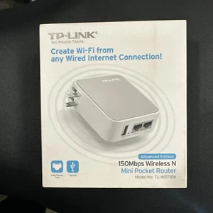 TP-Link TP-WR710N Pocket Size wifi router with USB charging port 150 Mbps 10/100 - Afbeelding 1 van 4