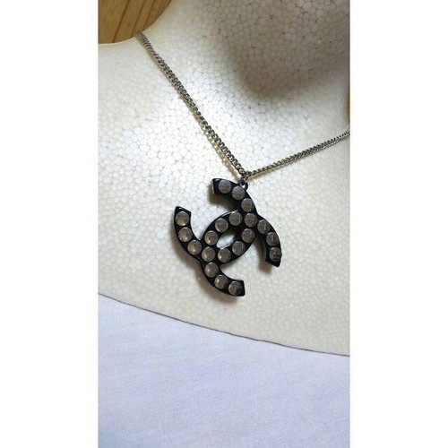 Collana catena logo Chanel Coco Mark double face metallo borchie monete donna usata