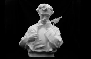 Edgar Allan Poe Bust - Gothic Literature Inspired Sculpture | Size Option | - Picture 1 of 6