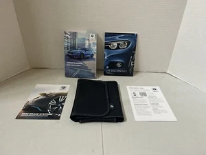 2022 BMW 3 Series Sedan Owners Manual With Case OEM Free Shipping - Picture 1 of 6