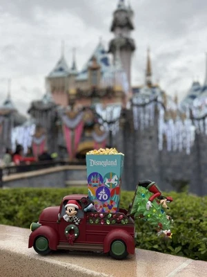 Camión de Navidad Disney Mickey Goofy Holiday NUEVO 2025 🎄 Foto 1 de 3