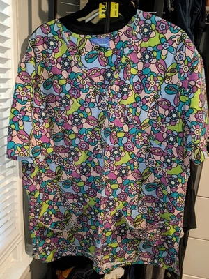 Women's Multicolor Flower Pattern Carol's Scrubs Size Medium - Image 1 of 3