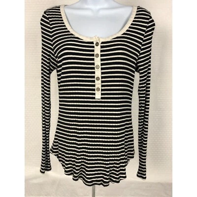 Eye Candy Top Womens Size XL Black White Stripe Buttons Scoop Neckline Buttons - Image 1 of 4