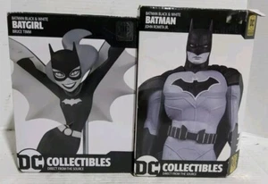 Leggi Descrizione - Statuine Figurine Batman Bianco e Nero Batgirl/Batman (Set di 2) - Foto 1 di 12