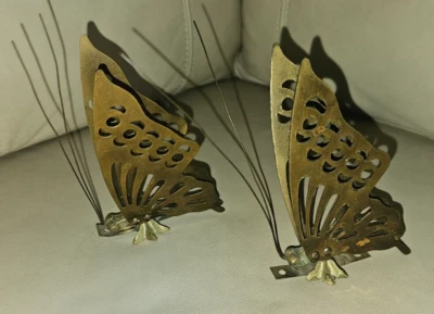 Par de mariposas de latón vintage de mediados de siglo adornos de jardín al aire libre detalles 4,5" Foto 1 de 3