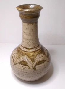 VTG Speckled Clay Art Pottery hand turned Vase Brown Beige Artist Signed 6.5" - Picture 1 of 8