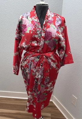 Bata Kimono Sakurai Shoji Tradicional para Mujer Hecha en Japón Roja Floral Geisha OS Foto 1 de 4
