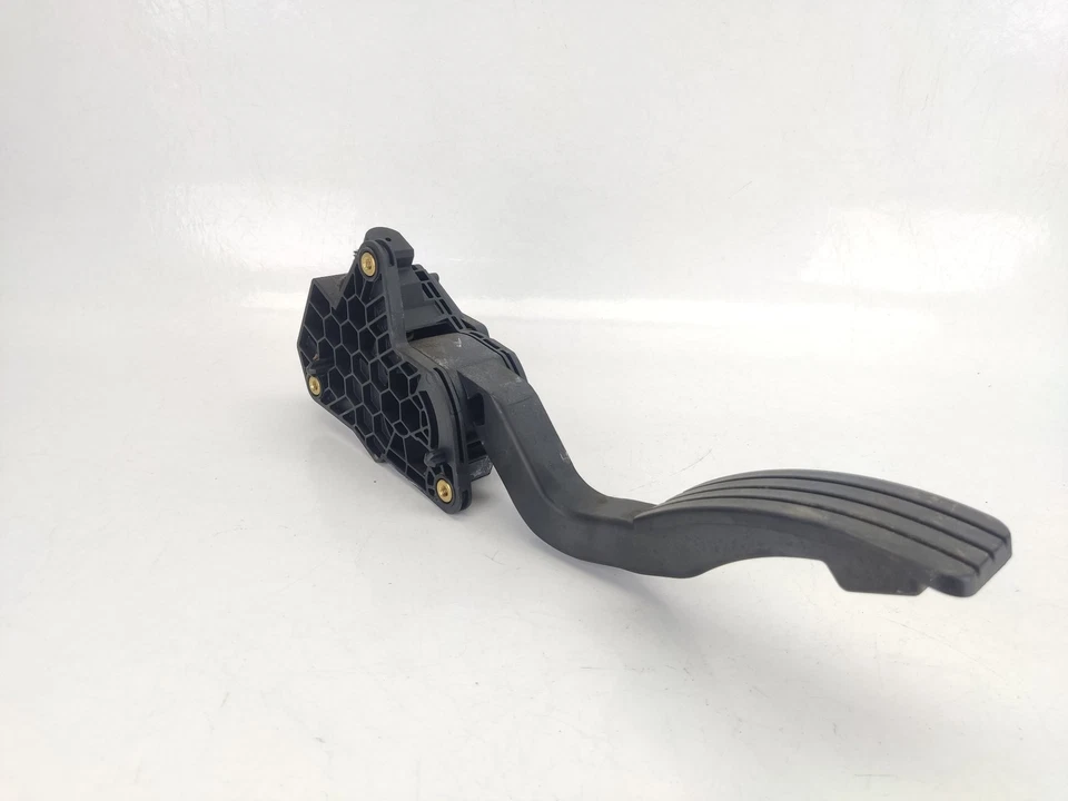 180050001R POTENCIÓMETRO DE PEDALES / 170734 RENAULT LAGUNA III BT0/1 2.0 DCI B Foto 1 de 4