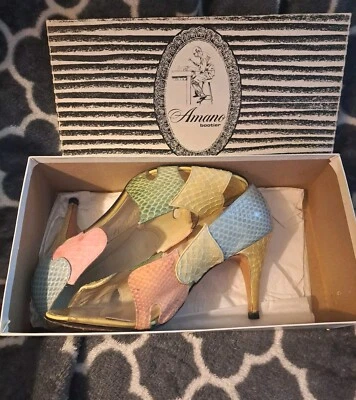 Tacones Amano vintage. Flor Niño Reptil. Moda años 80.  Buen estado 7,5 Foto 1 de 4