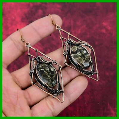 Овальные этнические серьги-подвески из проволоки с туррителлой агатом и драгоценными камнями медь - Изображение 1 из 4