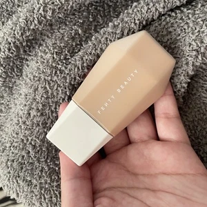 Fenty Beauty By Rihanna Eaze Drop  Blurring Skin Tint  - SHADE 7 - NWB - Picture 1 of 10