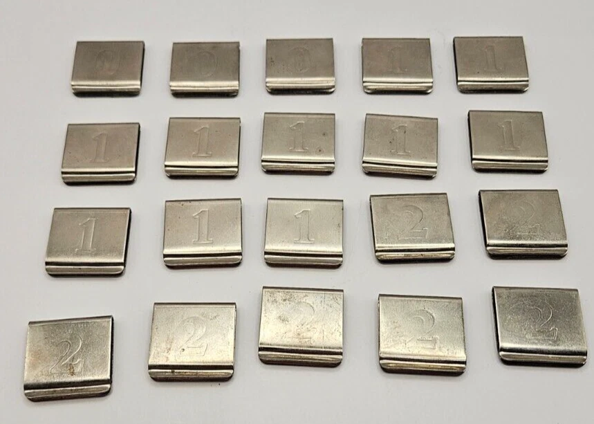 Juego de colección The Inventors 1974 Parker Brothers piezas de repuesto clips plateados Foto 1 de 1