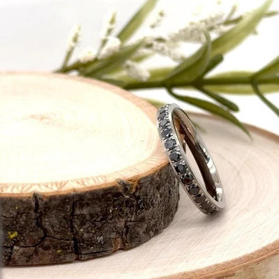 Alianza de boda de titanio plateado de 3 mm delgada negra circonita cúbica anillo de eternidad para mujer para Navidad Foto 1 de 4