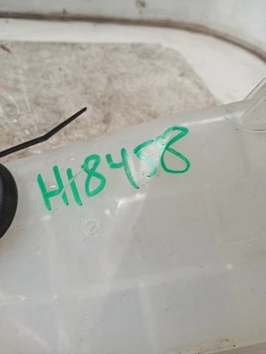 Coolant Reservoir Fits 08-15 SCION XB 3979686 Foto 1 de 4