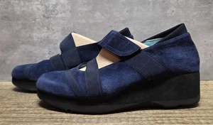 Thierry Rabotin Made in Italy blu scamosciato zeppa tacco Mary Janes taglia 6,5 US/37 Eur - Foto 1 di 6