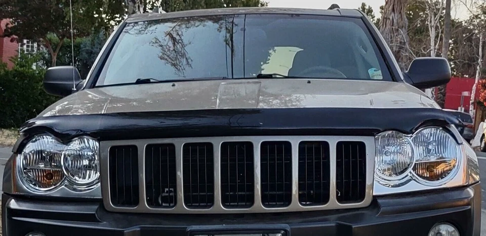 Protetor de capô BugFlector defletor de proteção contra insetos para Jeep Grand Cherokee 2005-2010 - Imagem 1 de 2