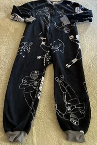 Cat & Jack Boys Black Gray White Football Fleece Long Sleeve Pajamas 4-5 - Picture 1 of 7