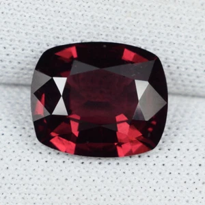 2.83 ct TOP LUSTROUS PURPLE PINK RED NATURAL RHODOLITE GARNET  See Vdo  3474 BL - Picture 1 of 2