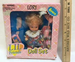 Lil Friends Doll Lori Blonde Hair Accessories Included Outfits Comb Boombox VTG - Picture 1 of 4