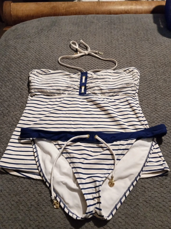 JUEGO DE BIKINI DE 2 PIEZAS SPERRY TOPSIDER PARA MUJER PRECIO DE VENTA SUGERIDO POR EL FABRICANTE $120 NÁUTICO AZUL MARINO Y MARFIL LENTEJUELAS Foto 1 de 4