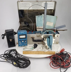 Vintage AR Cable Pipe Fault Locator Set Transmitter Tool - Picture 1 of 21