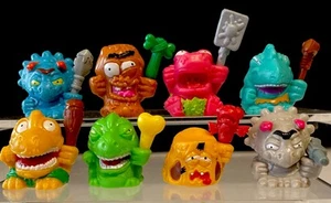 Grossery Gang JURASSIC MUCK 8 Figures & 8 Weapons Rare & Common Lot Of 16 - Picture 1 of 14