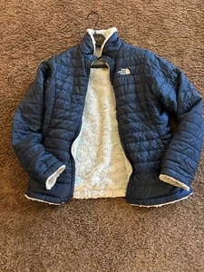 The North Face Girl's Reversible Mossbud Swirl Jacket - Blue Teal Large? - Picture 1 of 1