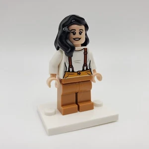 LEGO Ideas Friends Monica Geller Minifigure from 21319 Central Perk IDEA057 NEW - Picture 1 of 3