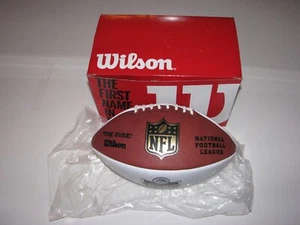 Wilson EA Sports Madden 17 Championship Series Autogramm Modell NFL Football - Bild 1 von 3