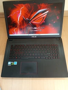 ASUS Gaming G STRIX FX753V 17,3 Zoll, 256GB+1TB, GTX 1050, Core i7-7700H, 16GB - Afbeelding 1 van 6