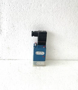 Aventics - 3410400000 - Interruptor de presión FD15W39 - Imagen 1 de 7