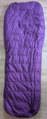 Saco de Dormir Vintage Marmot Grouse Regular 15 Grados 600 Plumón de Ganso Relleno Púrpura Foto 1 de 4