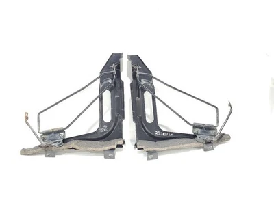 Juego de 2 soportes de guardabarros delanteros Saturn Sky 2008 OEM  Foto 1 de 4