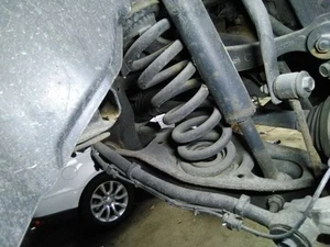 05-20 Chrysler 300 Right Passenger Lower Control Arm Rear Center Spring Perch - Picture 1 of 12