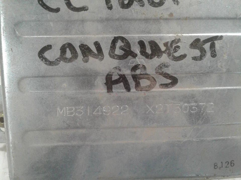 Módulo de control ABS usado se adapta a: maletero Chrysler Conquest 1988 ABS grado A Foto 1 de 4