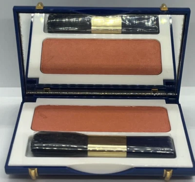 Blush em pó Orlane 15 Brique Rose 0,30 fl oz Leia mais - Imagem 1 de 3