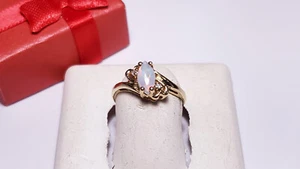 Estate 1/3ctw Precious White Opal and Diamond in hearts Rogers 10Kt YG Ring22102 - Picture 1 of 6